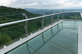 江苏省某风景区玻璃吊桥建设项目可行性研究报告